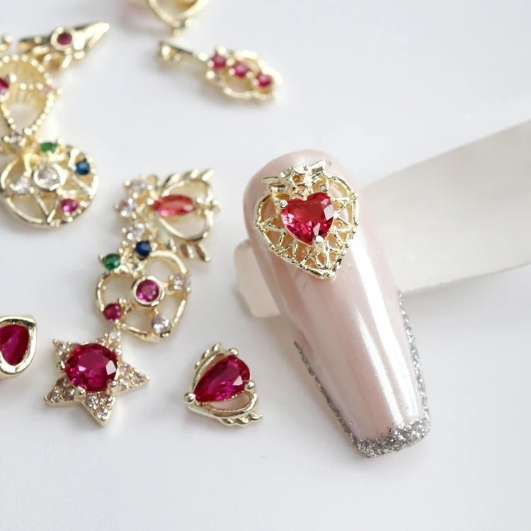 【10点セット】23ネイルの水氷月の爪のジルコンは美少女戦士のカラージルコンを貼って飾ります