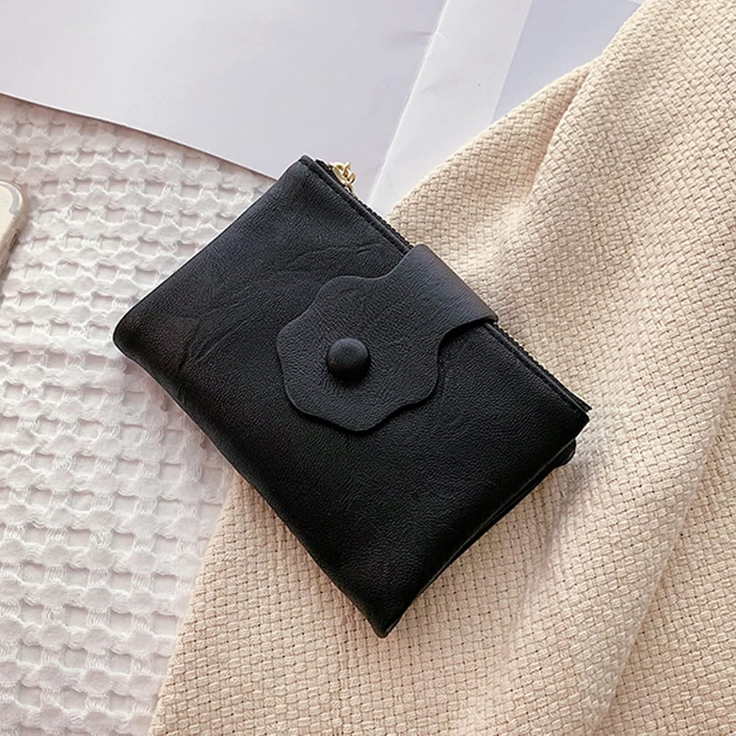 【20%OFFクーポン】2つ折り 財布 レディース 小さい ファスナー ボタン 無地 コンパクト 軽量 薄い 大容量 カード入れ 小銭入れ 多機能 使いやすい スキミング防止 コインケース ウォレット 【20%OFFクーポン】2つ折り 財布 レディース 小さい ファスナー ボタン 無地 コンパクト 軽量 薄い 大容量 カード入れ 小銭入れ 多機能 使いやすい スキミング防止 コインケース ウォレット