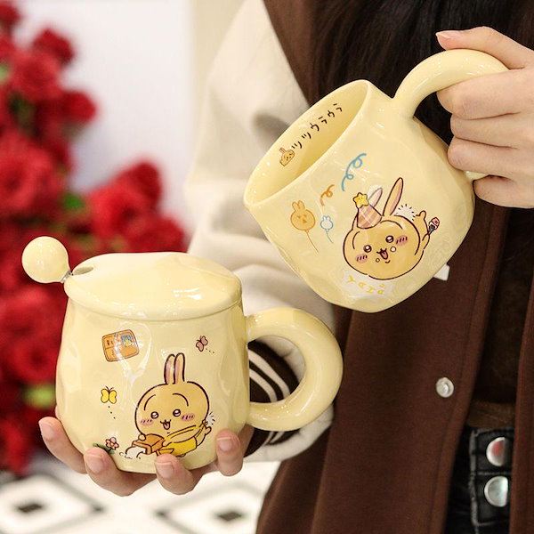 Qoo10] ちいかわ カップ 3点セット 蓋つき マ