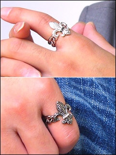 送料無料! r0574 シルバーリング シルバーアクセサリー 白騎士 黒騎士 光と闇の従者たち[ シ 送料無料! r0574 シルバーリング シルバーアクセサリー 白騎士 黒騎士 光と闇の従者たち[ シ