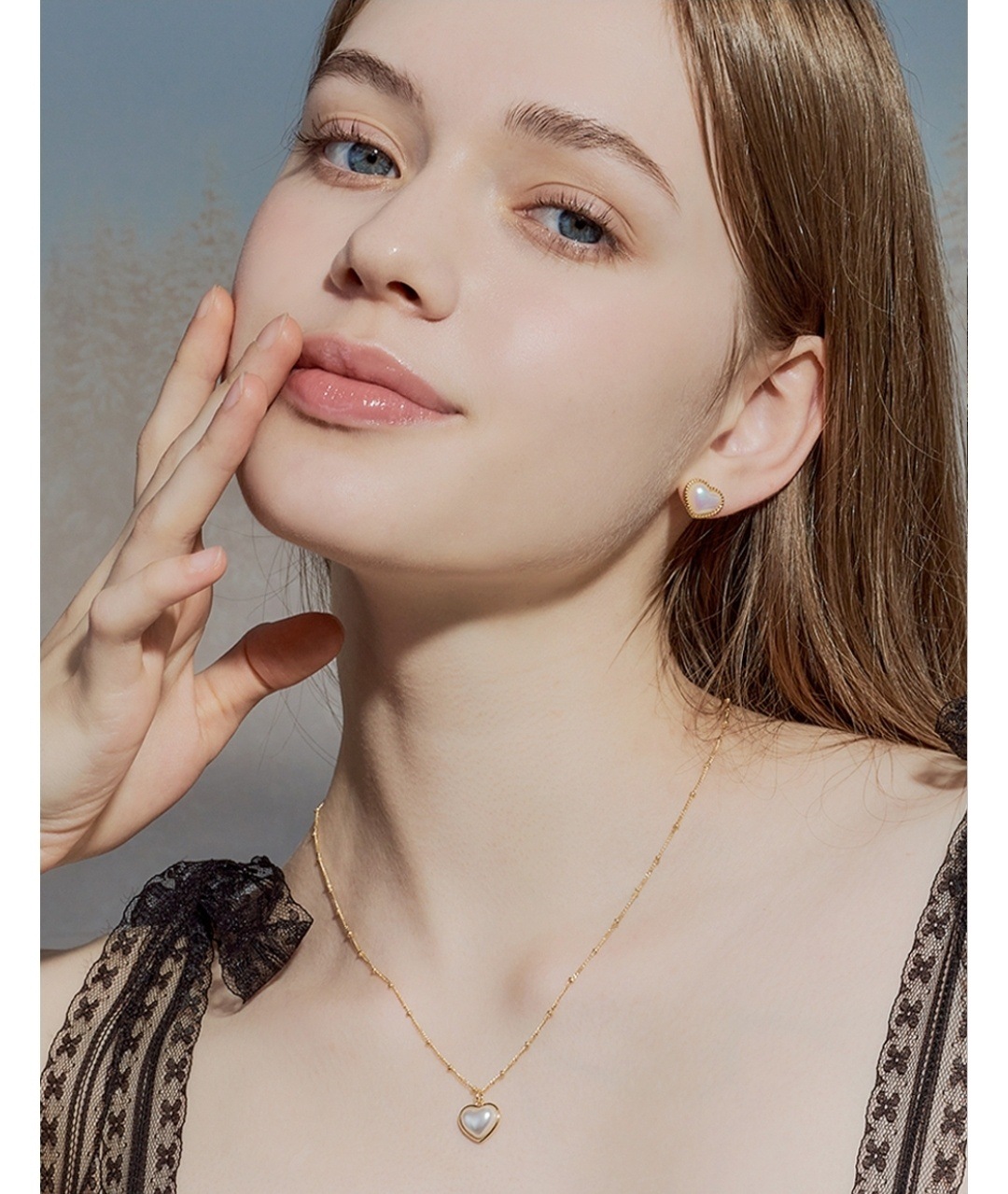 IVE イソ 着用 POETRY HEART PEARL NECKLACE IVE イソ 着用 POETRY HEART PEARL NECKLACE