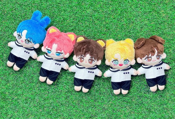 TXT テヒョン 20cmドール ぬいぐるみ 青髪 - メルカリ
