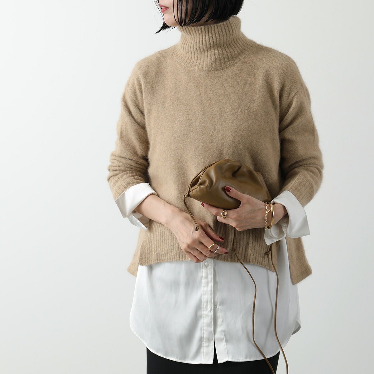 BOTTEGA VENETA ボッテガヴェネタ ショルダーバッグ The Pouch 20 ミニ ザ・ポーチ 585852 VCP40 レディース クラッチバッ BOTTEGA VENETA ボッテガヴェネタ ショルダーバッグ The Pouch 20 ミニ ザ・ポーチ 585852 VCP40 レディース クラッチバッ