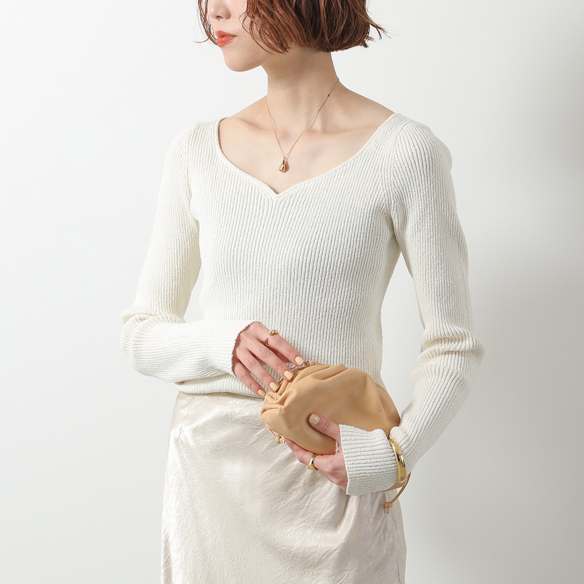 BOTTEGA VENETA ボッテガヴェネタ ショルダーバッグ The Pouch 20 ミニ ザ・ポーチ 585852 VCP40 レディース クラッチバッ BOTTEGA VENETA ボッテガヴェネタ ショルダーバッグ The Pouch 20 ミニ ザ・ポーチ 585852 VCP40 レディース クラッチバッ