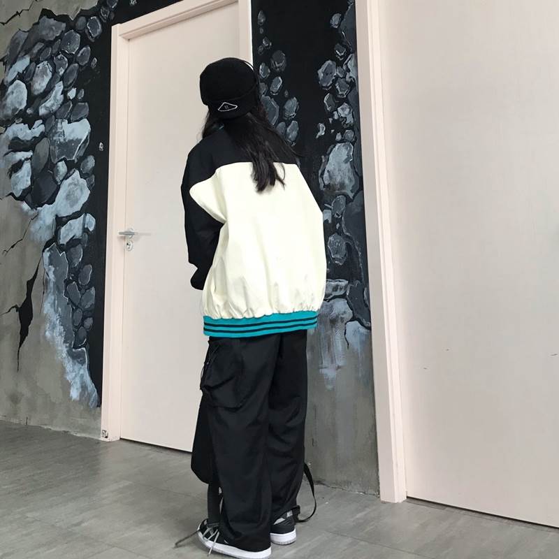 アウター レディース ブルゾン 長袖 ボタン 前開き 襟付き ワッペン スポーティー おしゃれ かわいい ボーイッシュ 長袖 個性的 カジュアル ラフ ルーズ ストリート ゆったり 萌袖 オーバーサイ