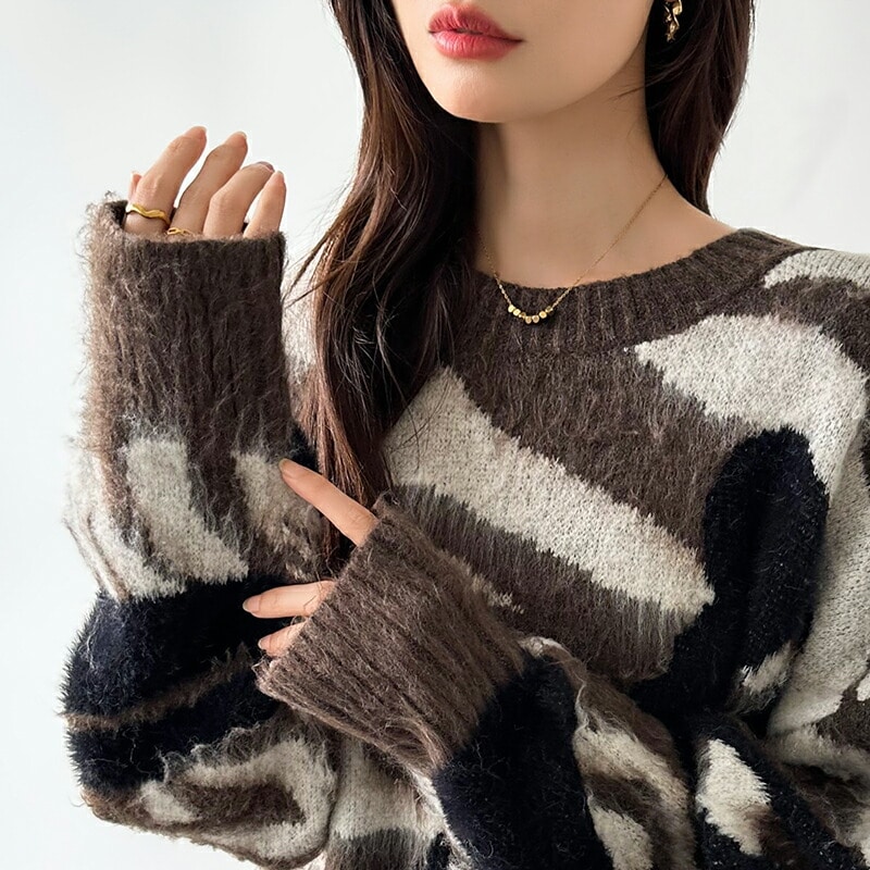 信頼も高い モヘア調 ドロップショルダーニット クルーネックニット 大きめ アクセサリー