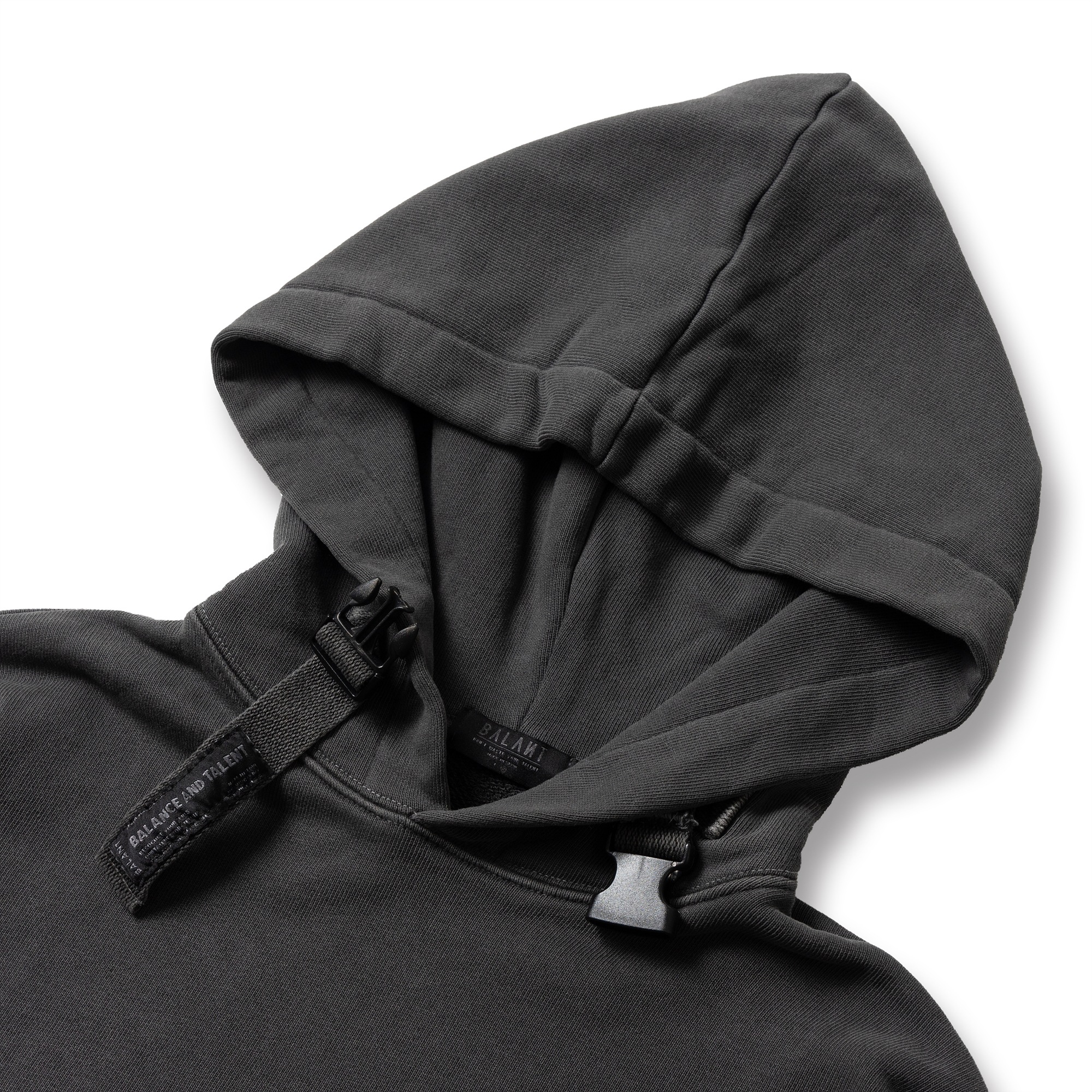 ピグメントスローガンバックルパーカー-ダークグレー ピグメントスローガンバックルパーカー-ダークグレー