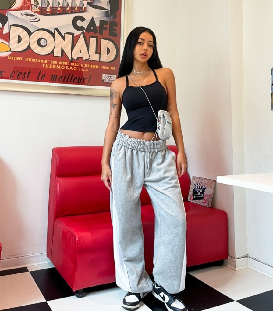 トップス ブラトップ チューブトップ キャミソール タンクトップ トップス ミニ丈 ショート丈 袖なし ノースリーブ 襟なし タイト 細身 伸縮性 きれいめ シンプル カジュアル 大人 おしゃれ トップス ブラトップ チューブトップ キャミソール タンクトップ トップス ミニ丈 ショート丈 袖なし ノースリーブ 襟なし タイト 細身 伸縮性 きれいめ シンプル カジュアル 大人 おしゃれ