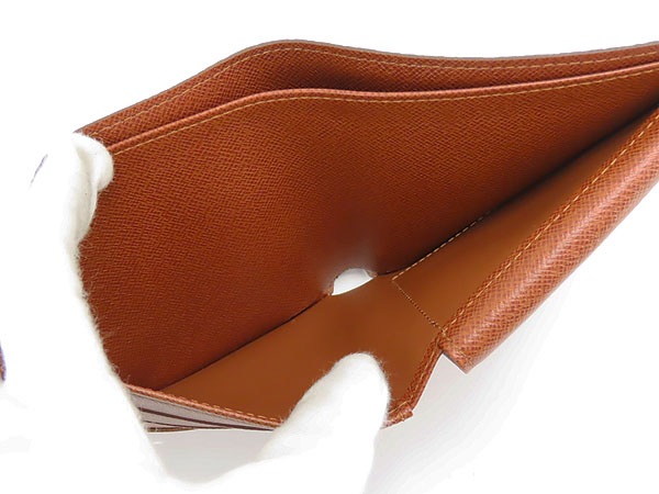 美品❣ヴィトン モノグラム ポルトフォイユ マルコ 二つ折り 財布 M61665 LOUIS VUITTON ルイヴィトン 二つ折り財布 ポルトフォイユマルコ