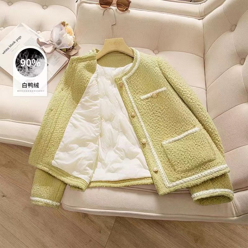 フレンチな小香風のおしゃれな厚手のダウンジャケット