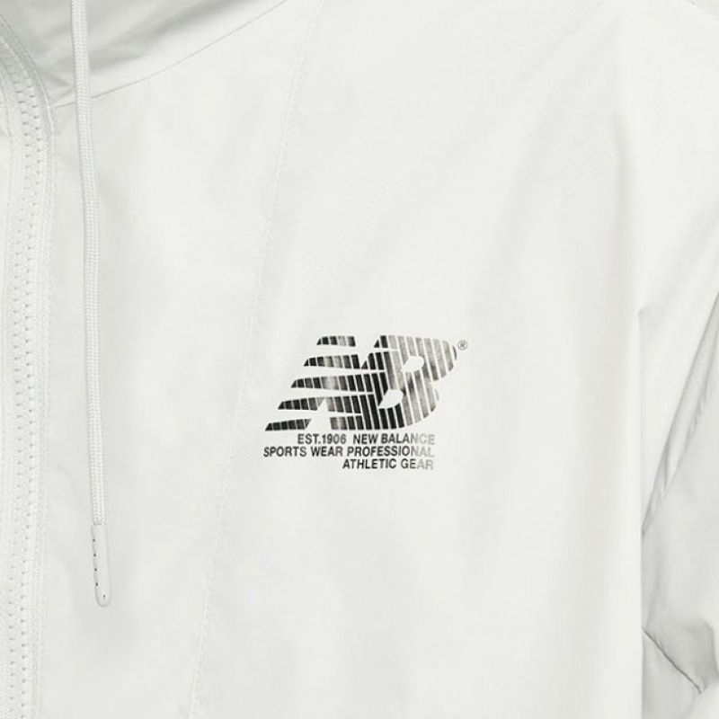 ニューバランスシューズ AニューバランスUNIウインドブレーカー NBNAD32823-15 ニューバランスシューズ AニューバランスUNIウインドブレーカー NBNAD32823-15