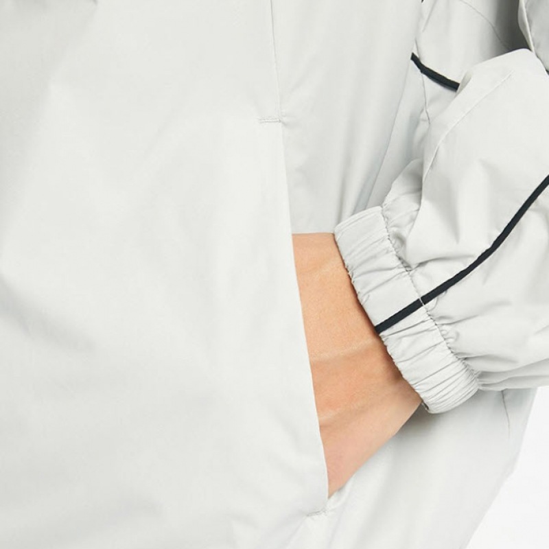 ニューバランスシューズ AニューバランスUNIウインドブレーカー NBNAD32823-15 ニューバランスシューズ AニューバランスUNIウインドブレーカー NBNAD32823-15