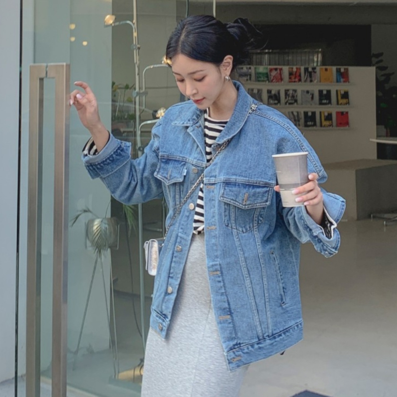 ボーダー柄 ロング丈 ロンT オーバーサイズトップス Tシャツ 長袖 ラウンドネック サイドスリット 大人可愛い きれいめ シンプル カジュアル かっこいい 大人可愛い 大人女子 こなれ感 ラフ ボーダー柄 ロング丈 ロンT オーバーサイズトップス Tシャツ 長袖 ラウンドネック サイドスリット 大人可愛い きれいめ シンプル カジュアル かっこいい 大人可愛い 大人女子 こなれ感 ラフ