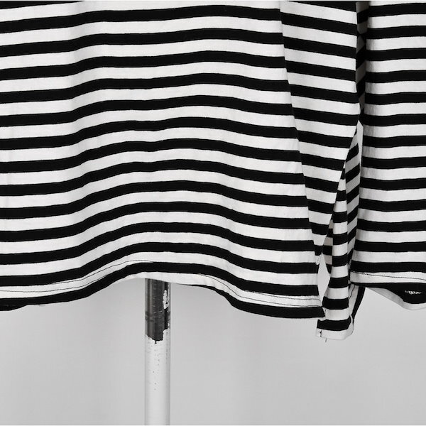 ボーダー柄 ロング丈 ロンT オーバーサイズトップス Tシャツ 長袖 ラウンドネック サイドスリット 大人可愛い きれいめ シンプル カジュアル かっこいい 大人可愛い 大人女子 こなれ感 ラフ ボーダー柄 ロング丈 ロンT オーバーサイズトップス Tシャツ 長袖 ラウンドネック サイドスリット 大人可愛い きれいめ シンプル カジュアル かっこいい 大人可愛い 大人女子 こなれ感 ラフ