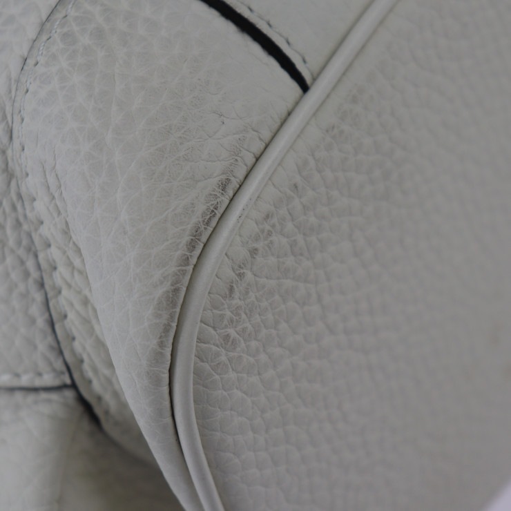 美品 LOUIS VUITTON ルイ ヴィトン トートバッグ M58477 クリストファー トート トリヨンレザー ブロン ホワイト系 マットブラック金具 2WAY ショルダーバッグ ビトン 本物保 美品 LOUIS VUITTON ルイ ヴィトン トートバッグ M58477 クリストファー トート トリヨンレザー ブロン ホワイト系 マットブラック金具 2WAY ショルダーバッグ ビトン 本物保