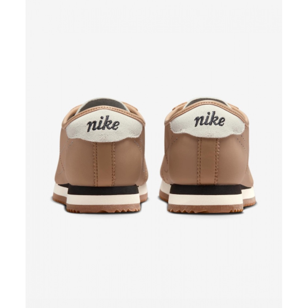 NIKE コルテズ レザー W - ペイルシェール:ミディアムブラウン:ブラック / HQ1841-200