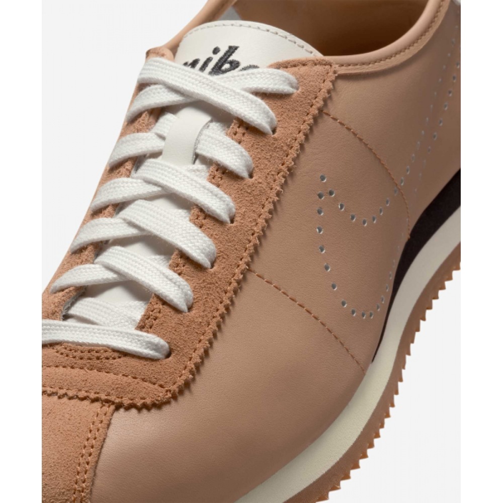 NIKE コルテズ レザー W - ペイルシェール:ミディアムブラウン:ブラック / HQ1841-200