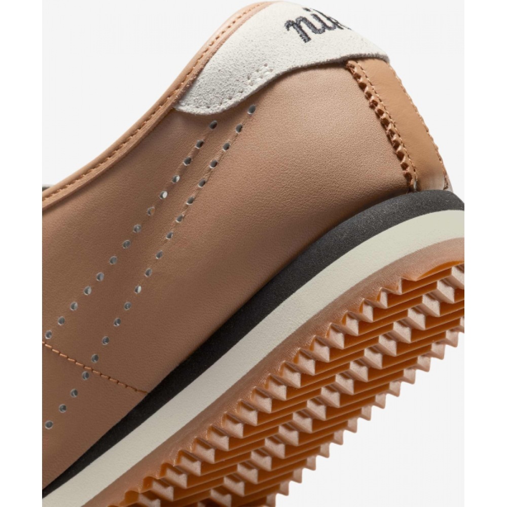 NIKE コルテズ レザー W - ペイルシェール:ミディアムブラウン:ブラック / HQ1841-200