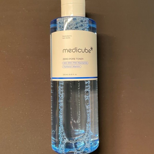 medcube ゼロ毛穴セット マイクロトナースプレー付 Qoo10] メディキューブ ゼロ毛穴トナー250ml+スキンパックコ