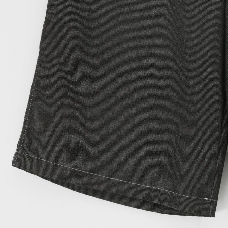 ブラックアップベディルノンフェードパッチバミューダデニムパンツ ブラックアップベディルノンフェードパッチバミューダデニムパンツ