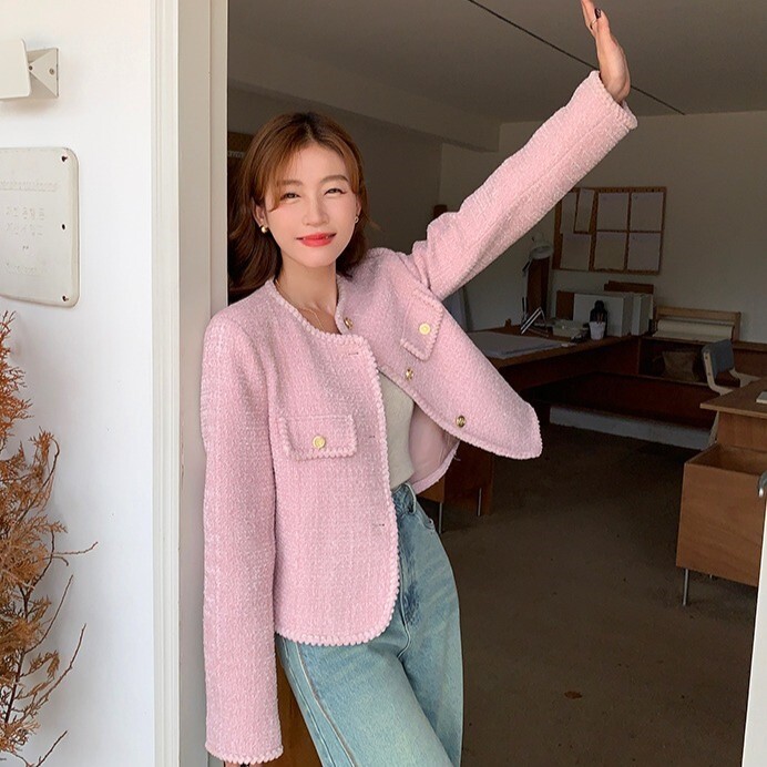 ジャケット ノーカラー ジャケット 長袖 ラウンドネック ボタンダウン ストレート フェミニン ポケット 前開き ツイード ボタン かわいい 大人可愛い きれいめ オフィス 20代 オルチャン ジャケット ノーカラー ジャケット 長袖 ラウンドネック ボタンダウン ストレート フェミニン ポケット 前開き ツイード ボタン かわいい 大人可愛い きれいめ オフィス 20代 オルチャン