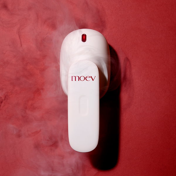 Qoo10] moev 【1回の使用でサラつや髪へ】 【公式】ヘ