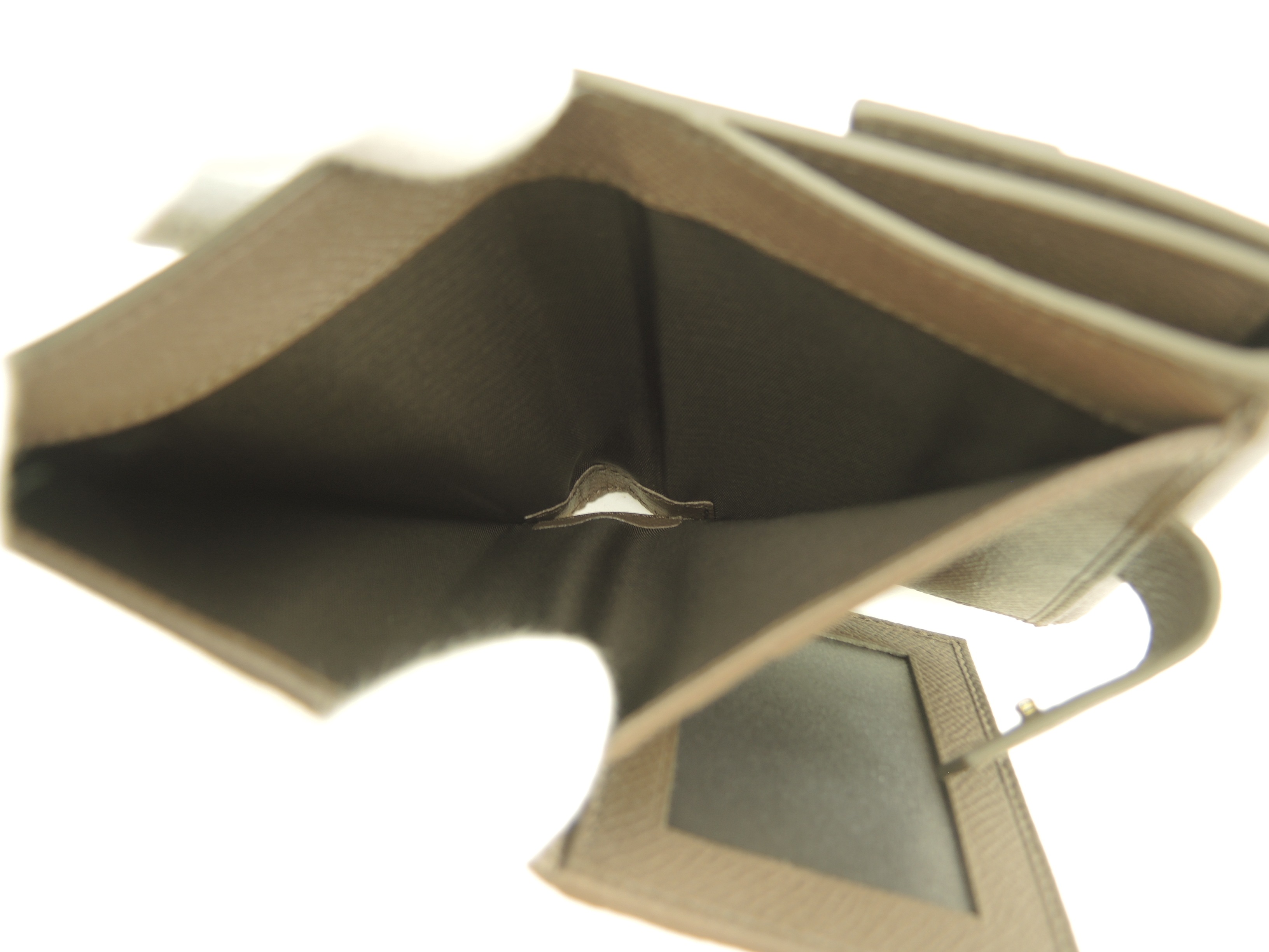 コンパクトウォレット ヴァラリボン レザー灰 2折財布 未使用@IY-22A926 コンパクトウォレット ヴァラリボン レザー灰 2折財布 未使用@IY-22A926