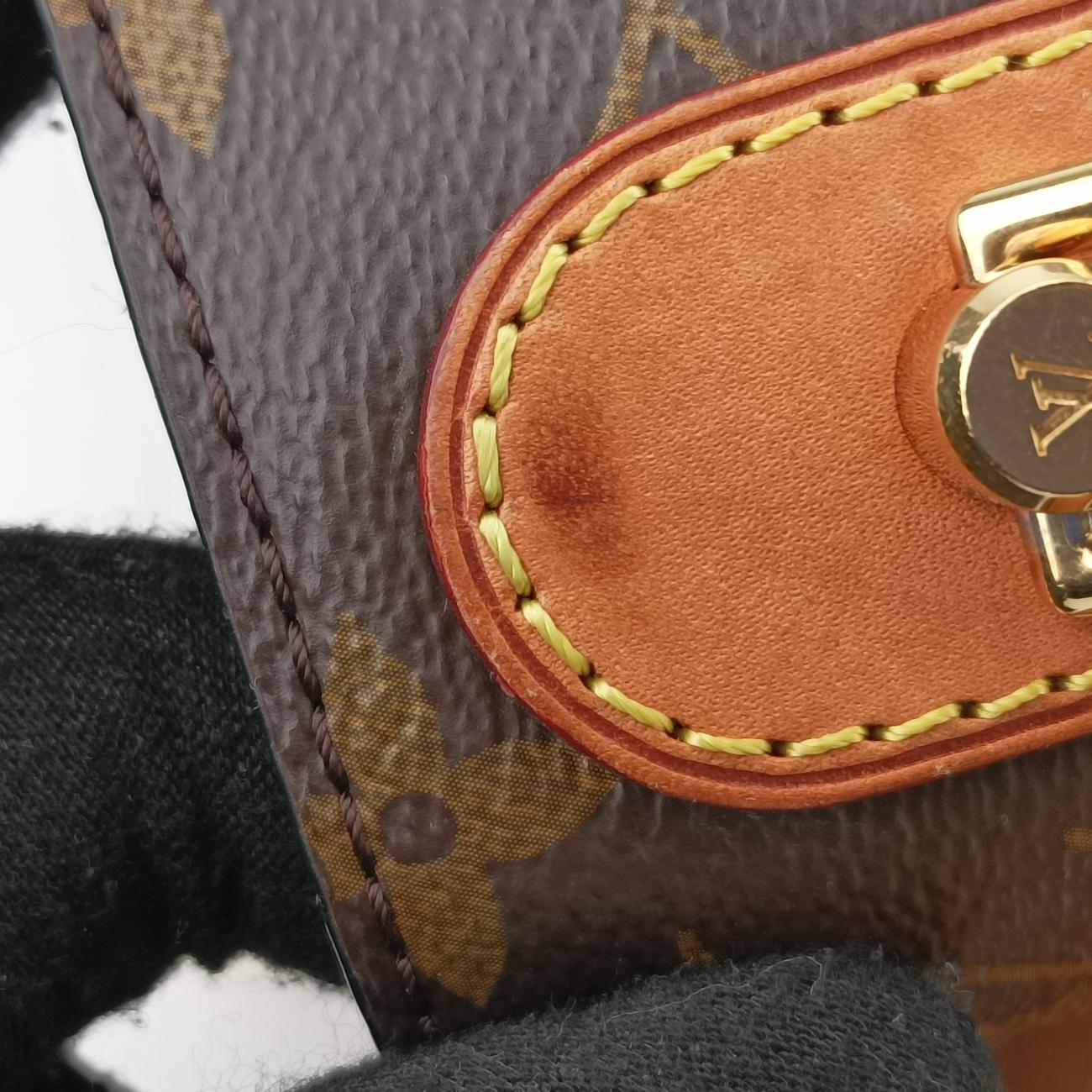 ダッフル モノグラム/ブラウン系 モノグラムキャンバス M43587 DU1179中古 ダッフル モノグラム/ブラウン系 モノグラムキャンバス M43587 DU1179中古