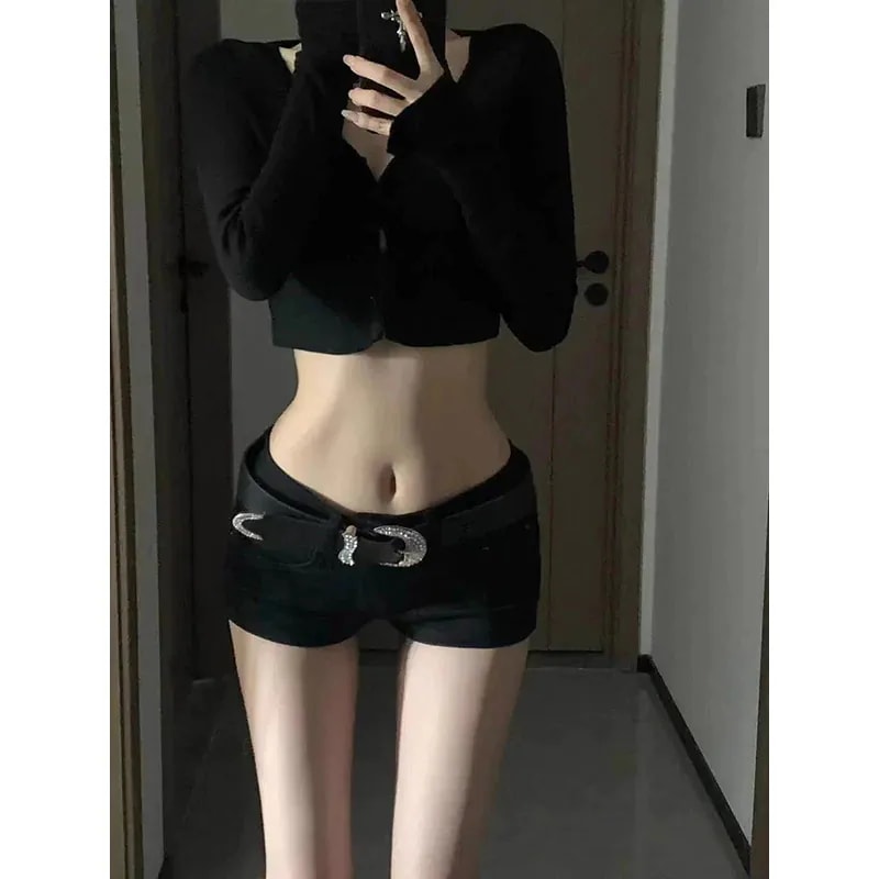 【20点セット】【急速出荷】2025夏 デニムショートパンツ ハイウエストタイトストレート夏の新作スリムショートブラック ハーフパンツ レディース ショーツ 韓国ストリートファッション デニムパンツ 【20点セット】【急速出荷】2025夏 デニムショートパンツ ハイウエストタイトストレート夏の新作スリムショートブラック ハーフパンツ レディース ショーツ 韓国ストリートファッション デニムパンツ