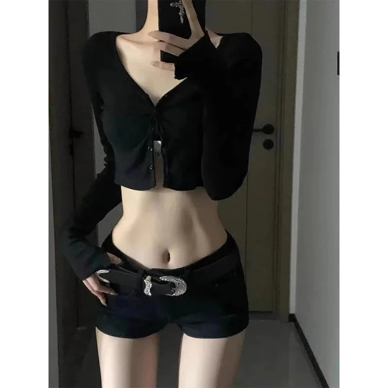 【20点セット】【急速出荷】2025夏 デニムショートパンツ ハイウエストタイトストレート夏の新作スリムショートブラック ハーフパンツ レディース ショーツ 韓国ストリートファッション デニムパンツ 【20点セット】【急速出荷】2025夏 デニムショートパンツ ハイウエストタイトストレート夏の新作スリムショートブラック ハーフパンツ レディース ショーツ 韓国ストリートファッション デニムパンツ