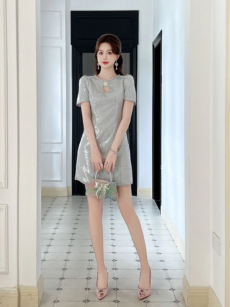 誕生日 ウェディング 披露宴 キラキラ キャバ 卒業式 結婚式 二次会 2025夏新品 メガ割 フランス風 パーティー ドレス 【JY.上品】 大人 演奏会 同窓会 ショートワンピ 誕生日 ウェディング 披露宴 キラキラ キャバ 卒業式 結婚式 二次会 2025夏新品 メガ割 フランス風 パーティー ドレス 【JY.上品】 大人 演奏会 同窓会 ショートワンピ