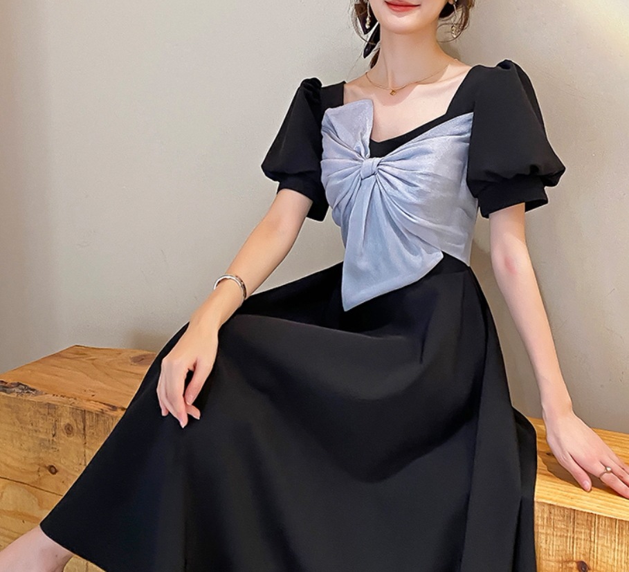 ワンピース ワンピドレス 膝丈 ひざ丈 膝下 袖あり 半袖 パフスリーブ スクエアネック 襟なし ストレート Iライン フリル リボン ウエストマーク 切り替えデザイン ファスナー ハイウエスト 薄手 ワンピース ワンピドレス 膝丈 ひざ丈 膝下 袖あり 半袖 パフスリーブ スクエアネック 襟なし ストレート Iライン フリル リボン ウエストマーク 切り替えデザイン ファスナー ハイウエスト 薄手