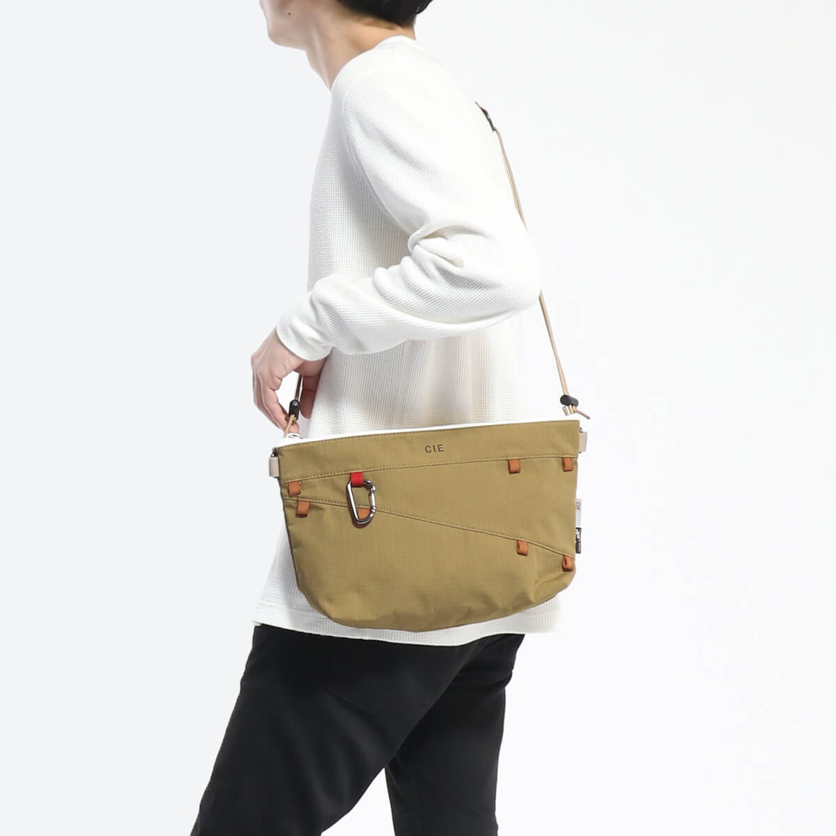 CIE クラッチバッグ シー STRING POUCH ポーチ ショルダーバッグ クラッチポーチ 2WAY 斜めがけ カジュアル メンズ レディース 011800 baskapel.nl