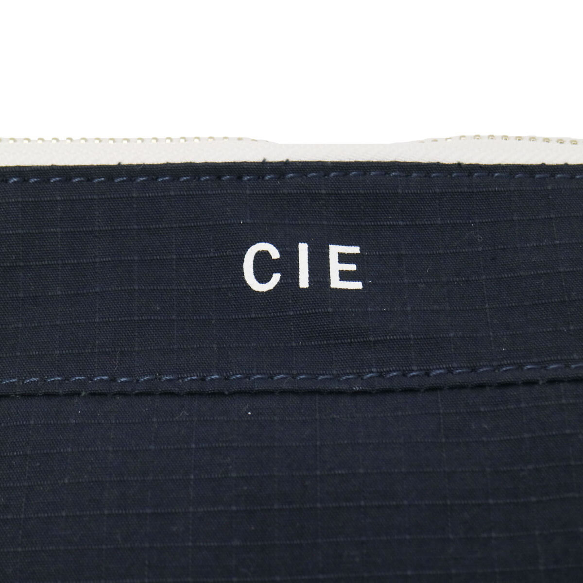 CIE クラッチバッグ シー STRING POUCH ポーチ ショルダーバッグ クラッチポーチ 2WAY 斜めがけ カジュアル メンズ レディース 011800 baskapel.nl