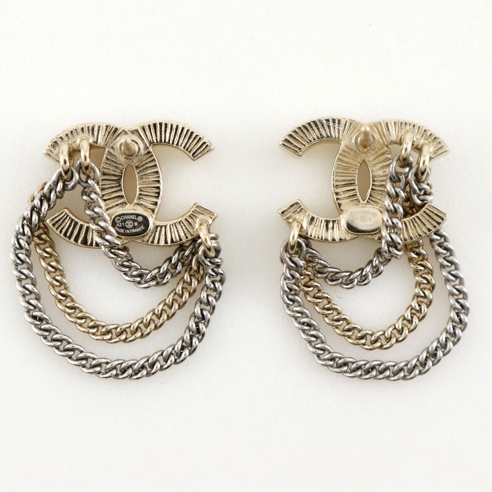 ココマーク チェーン A21B ピアス メタル×ラインストーン 約7.96g レディース 中古品 A-ランク ココマーク チェーン A21B ピアス メタル×ラインストーン 約7.96g レディース 中古品 A-ランク