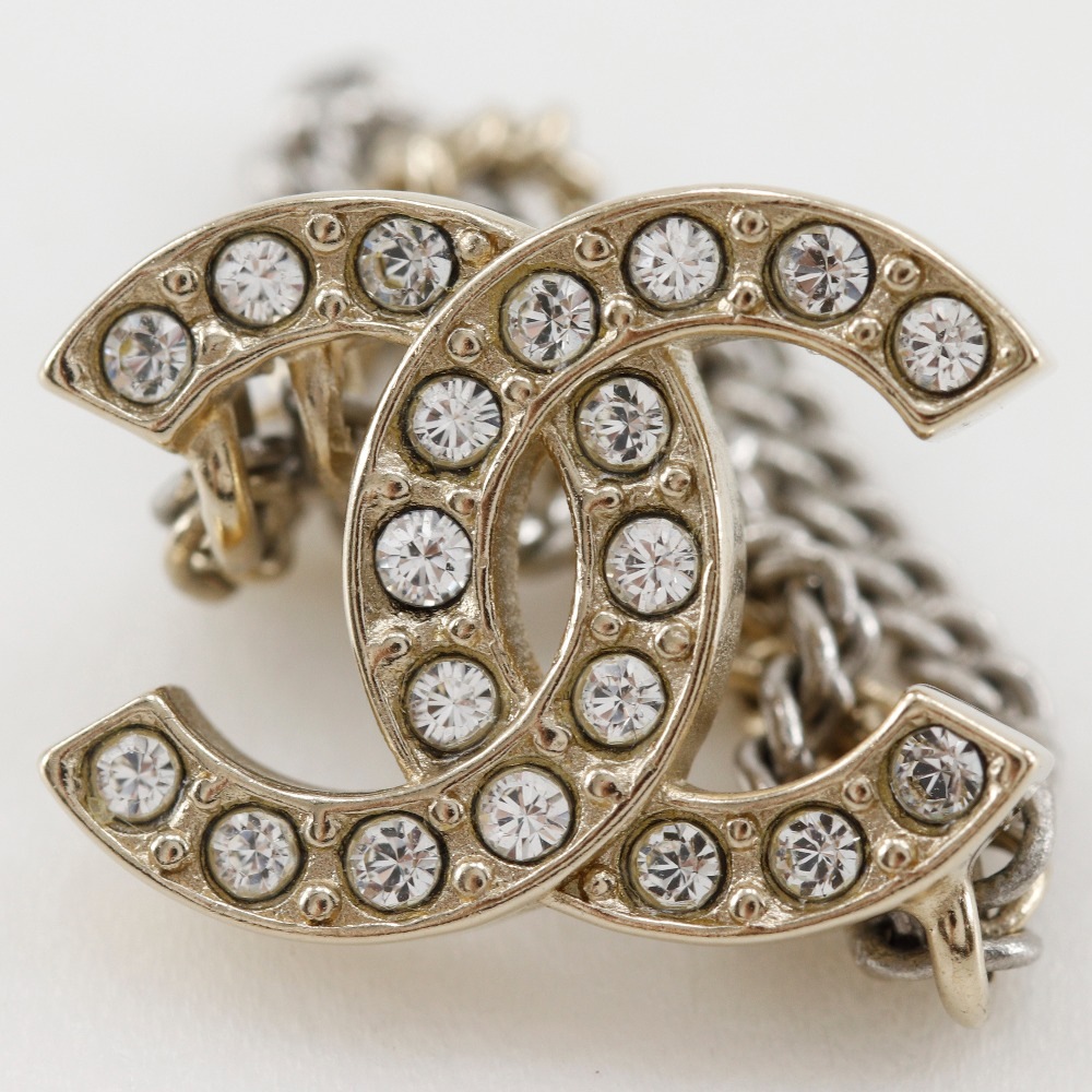 ココマーク チェーン A21B ピアス メタル×ラインストーン 約7.96g レディース 中古品 A-ランク ココマーク チェーン A21B ピアス メタル×ラインストーン 約7.96g レディース 中古品 A-ランク