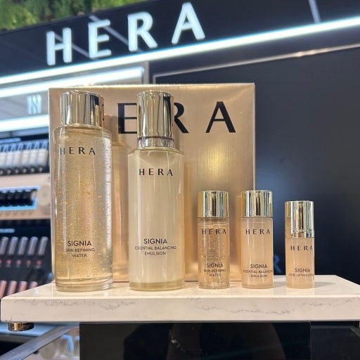 シグニア2種企画セットウォーター180ml + エマルジョン150ml + ミニ3種 + ミニ6種/ 韓国スキンケアセット/関税なし/ 韓国基礎化粧品セット シグニア2種企画セットウォーター180ml + エマルジョン150ml + ミニ3種 + ミニ6種/ 韓国スキンケアセット/関税なし/ 韓国基礎化粧品セット