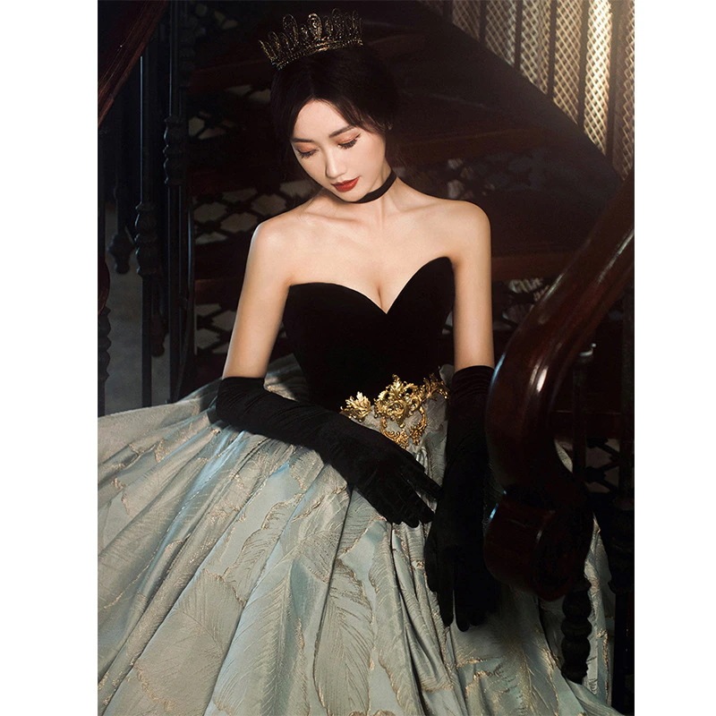 ブラックチューブトップバンケットイブニングドレス女性JuJingyi同じスタイルのヘップバーン年次総会でハイエンドのトーストウェアの生放送を開催 ブラックチューブトップバンケットイブニングドレス女性JuJingyi同じスタイルのヘップバーン年次総会でハイエンドのトーストウェアの生放送を開催