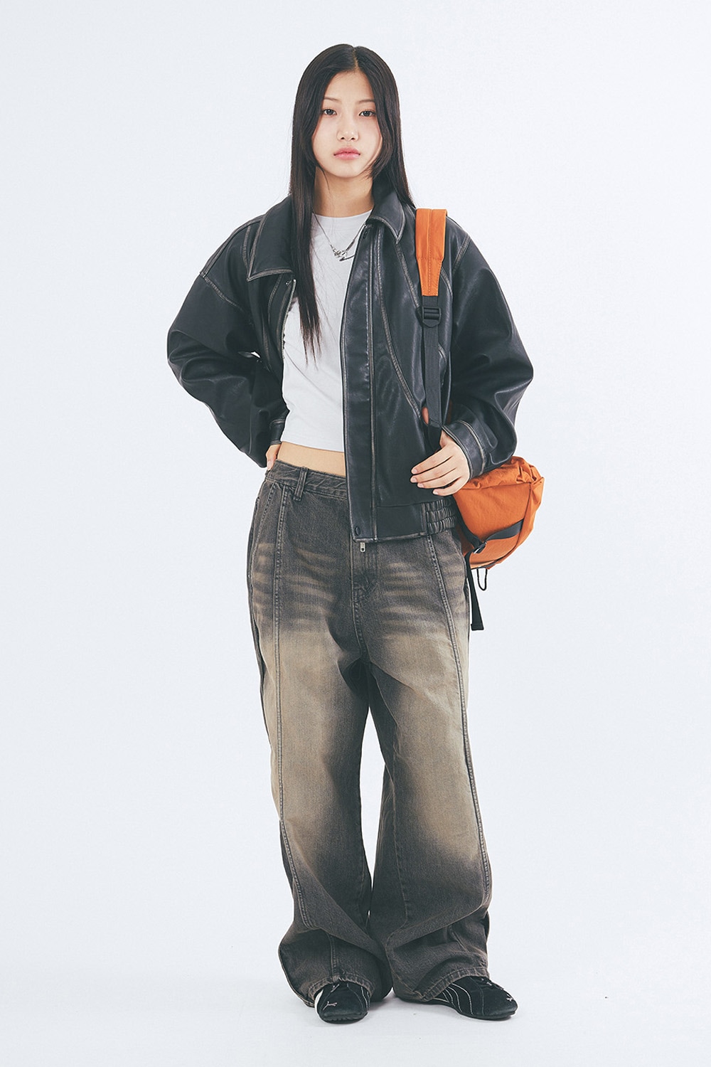 Butter String Multi-Pocket Backpack 3色 (UNISEX) 新商品 韓国人気 男女共用 デイリー ファッション 旅行用 日常 ストリートファッション