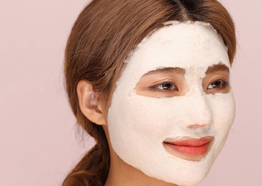 [4個セット][メイク落とし＆クレンザー＆洗顔料]ゆずセルフ3in1フォーミングクレンザー 毛穴掃除 /皮脂除去