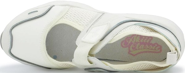 AKIII CLASSIC アキクラシック AKIII BILLY カジュアル シューズ スニーカー 厚底 韓国発 AKC0103-IVO レディース AKIII CLASSIC アキクラシック AKIII BILLY カジュアル シューズ スニーカー 厚底 韓国発 AKC0103-IVO レディース