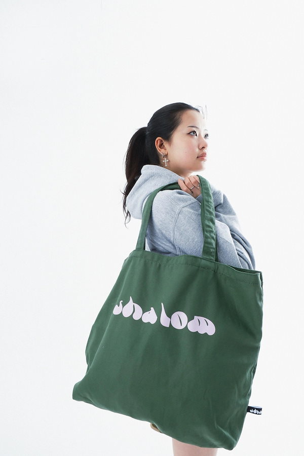 ☆韓国の人気☆【SHALOM】☆SHALOM LOGO BAG☆バッ.グ Qoo10] シャローム 【SHALOM】SHALOM LOGO