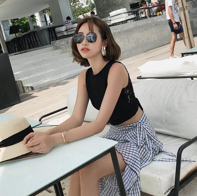 カップル水着 送料無料 女性 パッド付き ペア水着 韓国風 4点セット サーフパンツ お揃い タンキニ 水泳 美胸 ビキニ 水着 ミズギ 大人 オシャレ 体型カバー 小胸 みずぎ レディース/メンズ カップル水着 送料無料 女性 パッド付き ペア水着 韓国風 4点セット サーフパンツ お揃い タンキニ 水泳 美胸 ビキニ 水着 ミズギ 大人 オシャレ 体型カバー 小胸 みずぎ レディース/メンズ