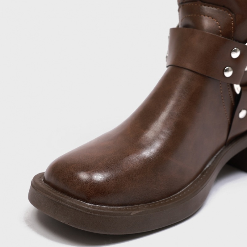 ブラックアップ【春新品】パンプミリーバックルレザーロングブーツ ブラックアップ【春新品】パンプミリーバックルレザーロングブーツ