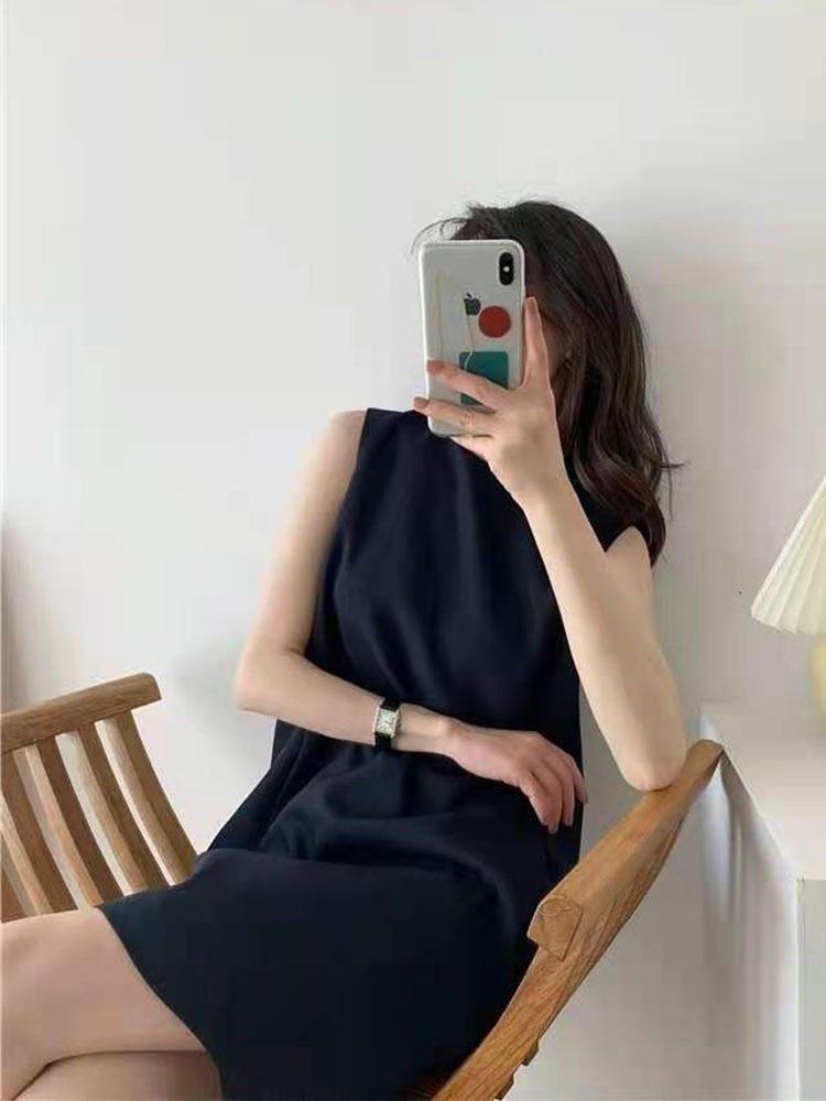 ワンピース チュニック ミニ ミニ丈 ショート ショート丈 袖なし ノースリーブ タイト ストレート かわいい 大人可愛い きれいめ シンプル カジュアル 上品 おしゃれ お洒落 かっこいい 大人女子