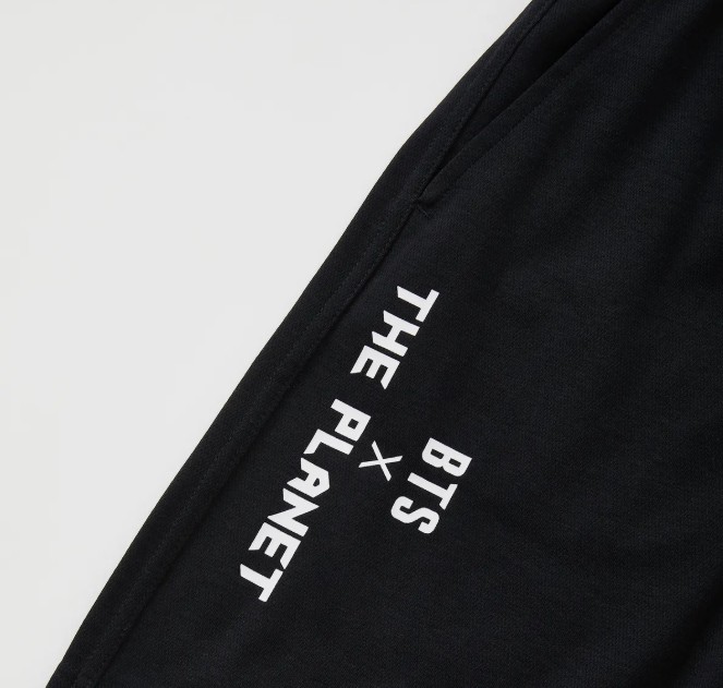 【公式】[IKALOOK] BTS X THE PLANET Elastic Shorts 2 Color BTSザプラネット バンディングショーツ（2色：グレー・ブラック）