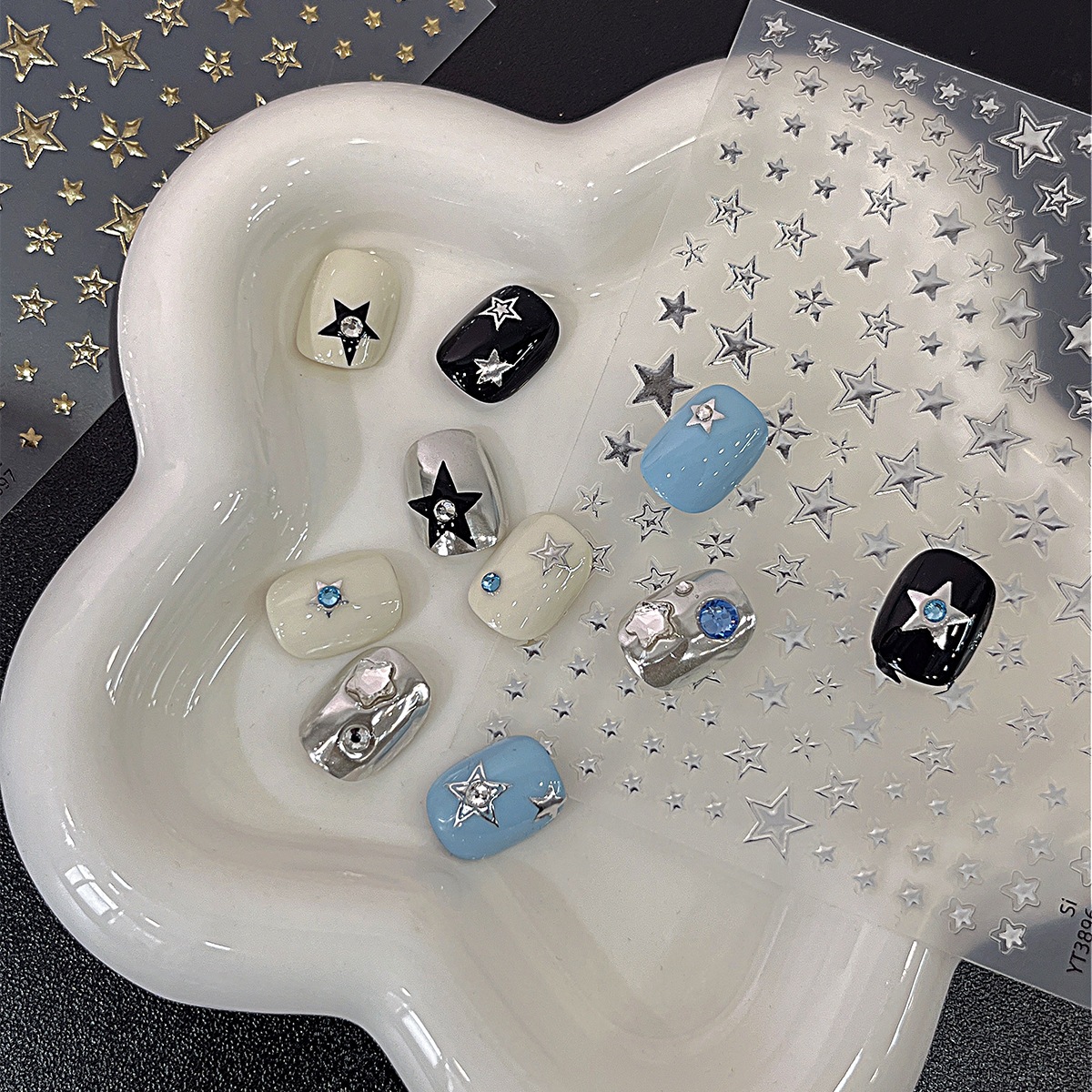 【1点ご購入 で10点プレゼントいたします】金銀星ネイルシール洗練されたミニチェック柄バックテープネイルアートシール