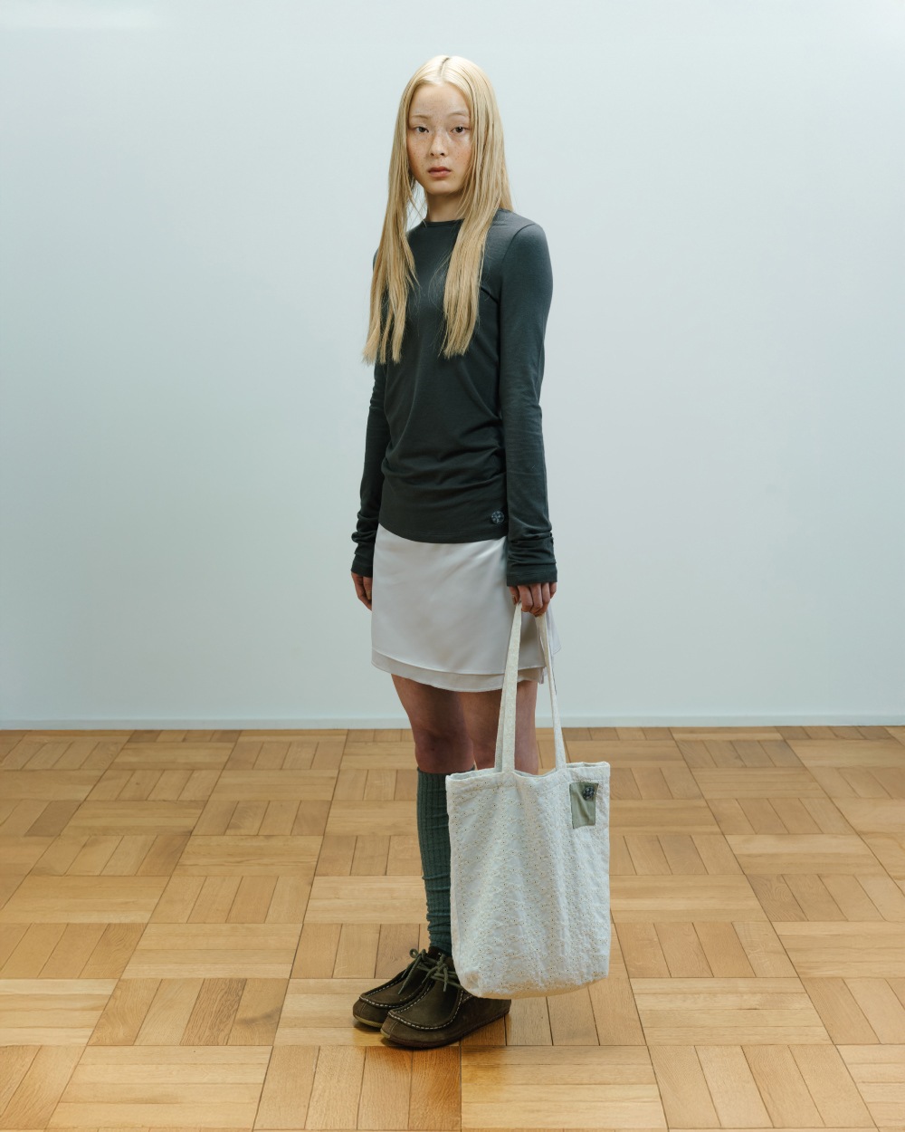 【COYSEIO】 038 SATIN WRAP SKIRT : SILVER