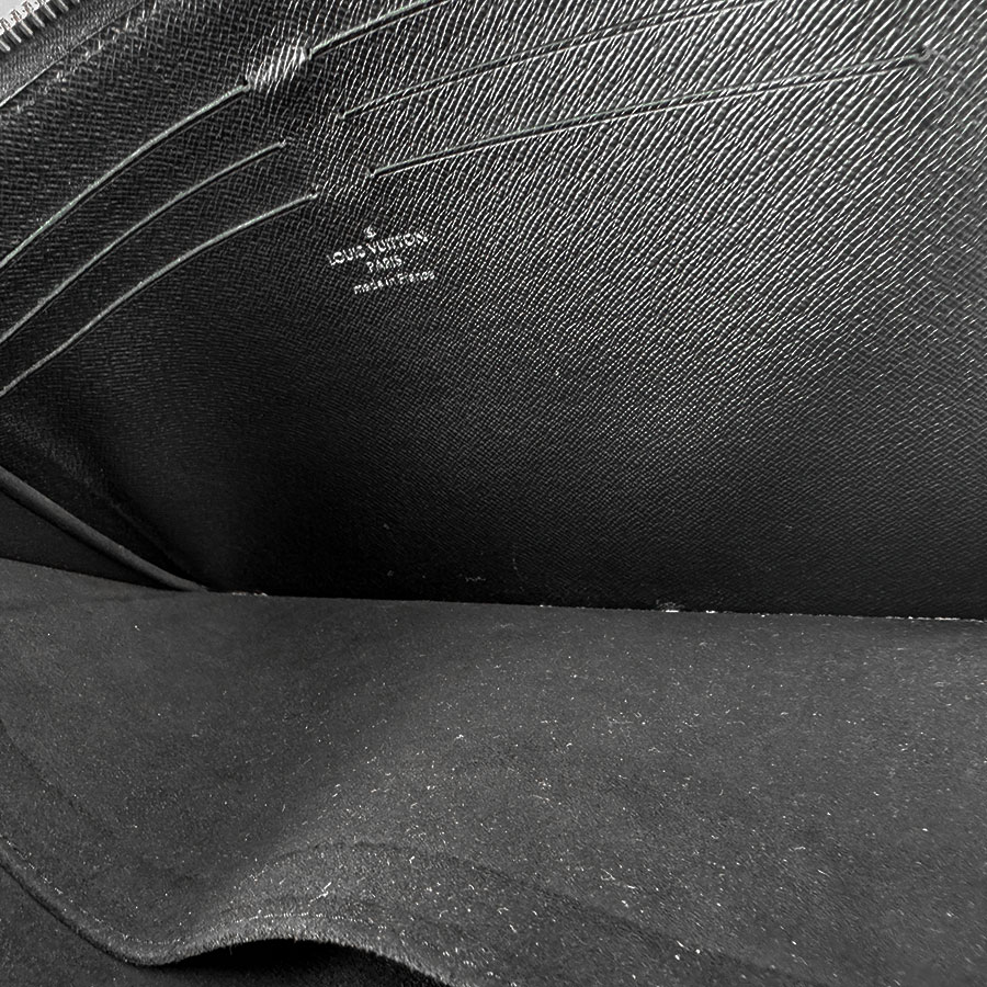 ルイ ヴィトン LOUIS VUITTON クラッチバッグ エピ エピレザー ブラック シルバー メンズ z3420 ルイ ヴィトン LOUIS VUITTON クラッチバッグ エピ エピレザー ブラック シルバー メンズ z3420