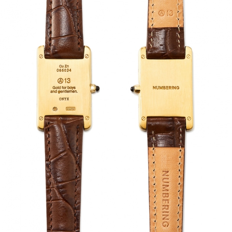 ナンバリング #1901 (ブラウン)